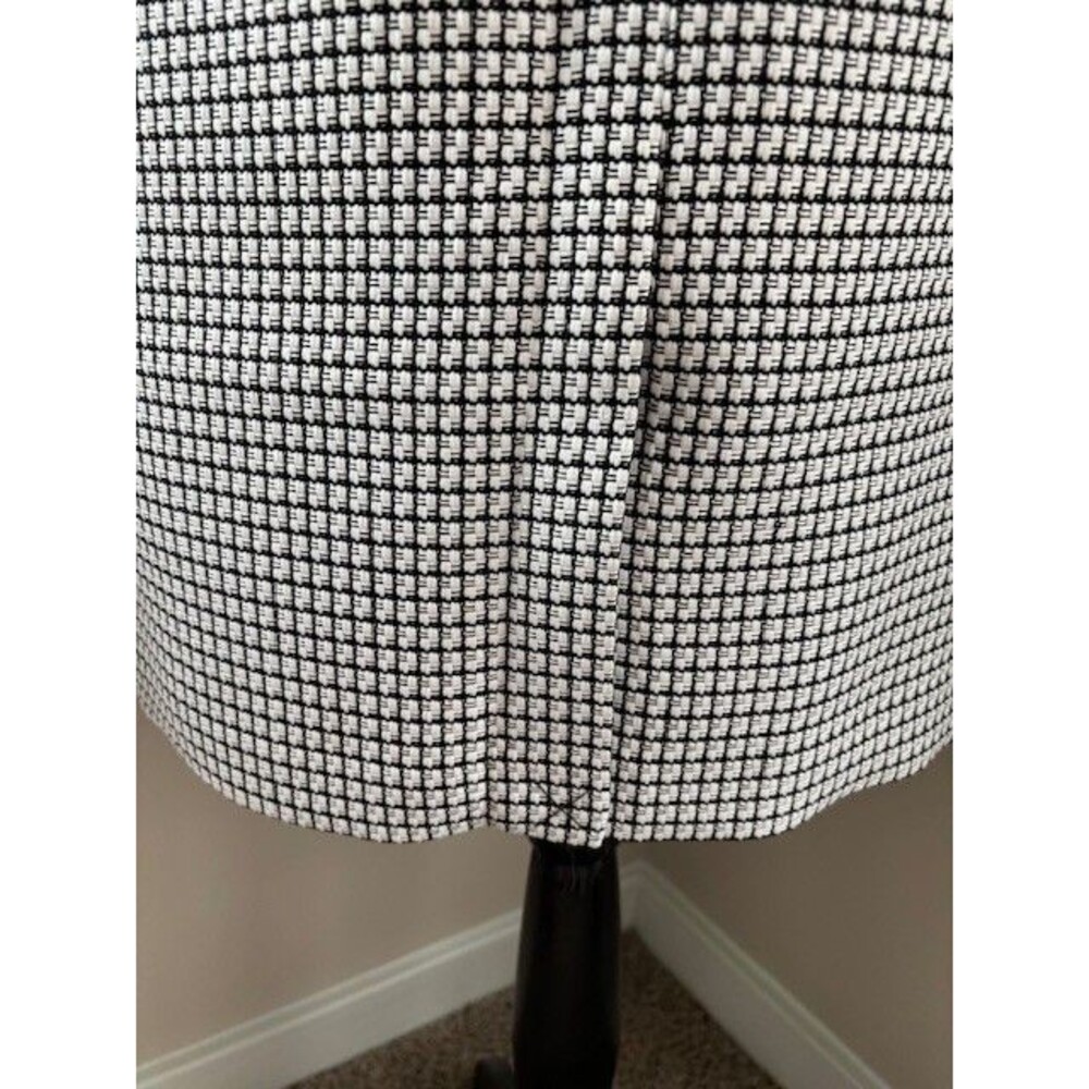 Calvin Klein Black/White Houndstooth Pencil Skirt Sz 6, Fully Lined, Vented NWT - Picture 5 of 8